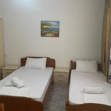 Center Guest house Sarande